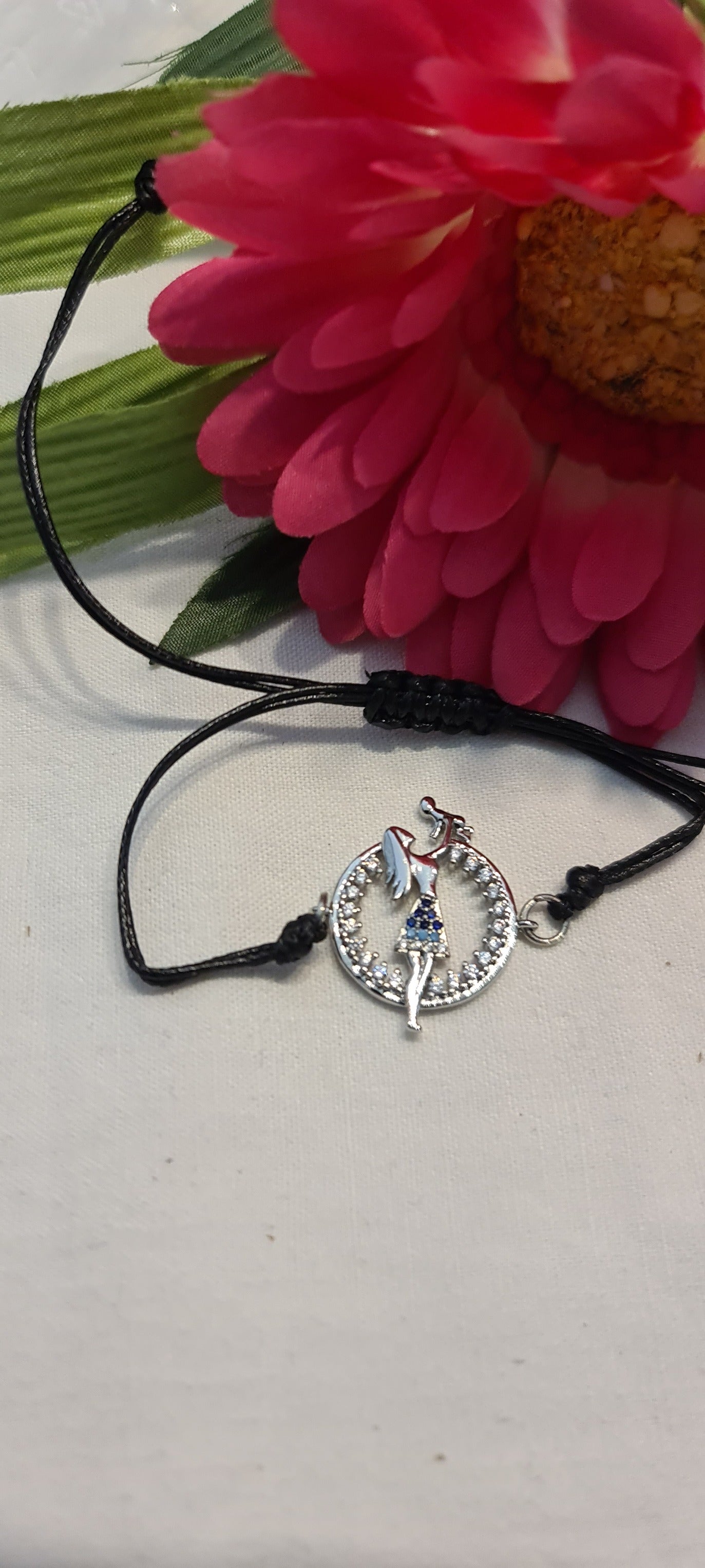 Bracelets en corde noire